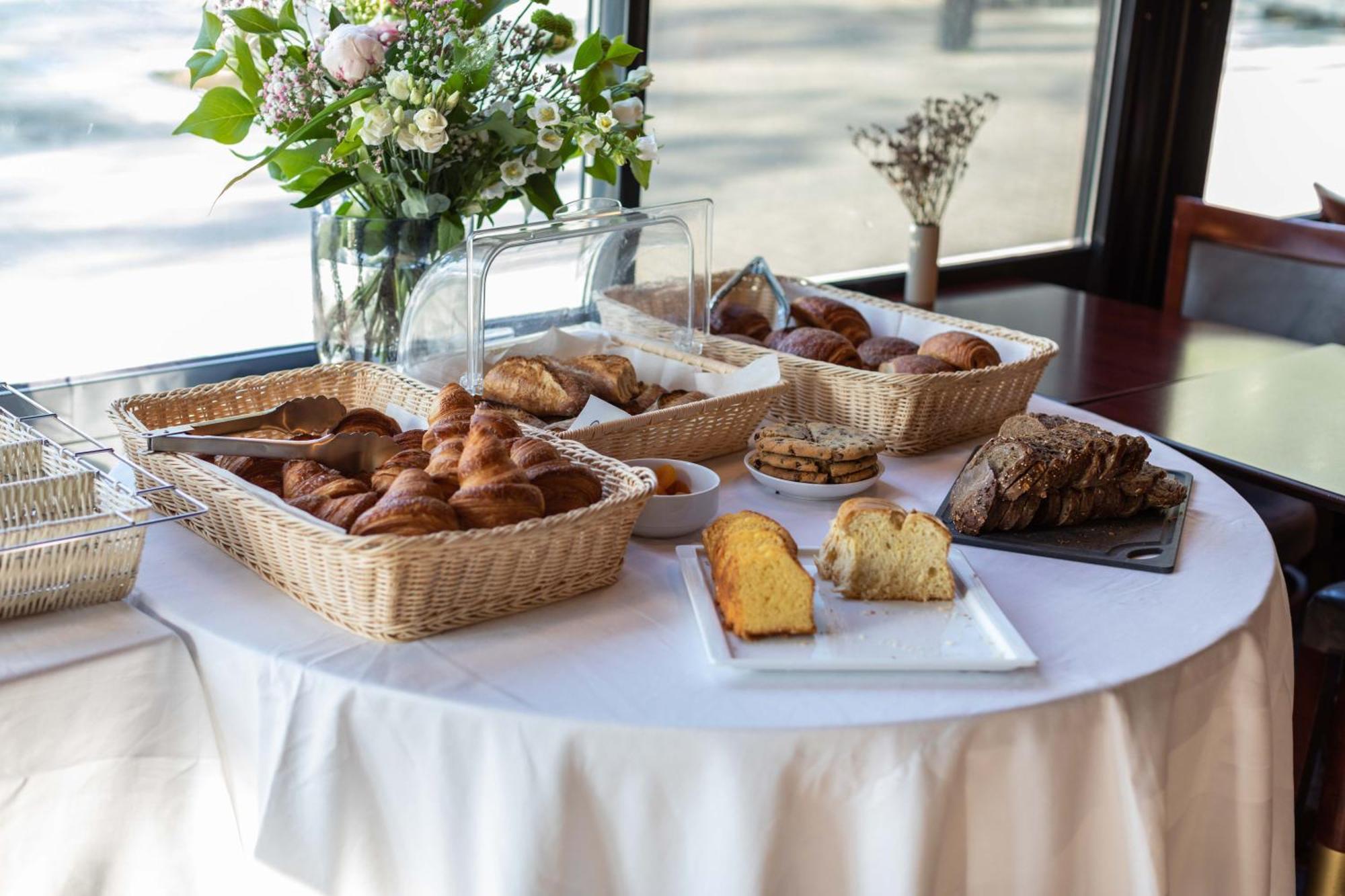 Le Paris Brest Hotel Rennes Bagian luar foto