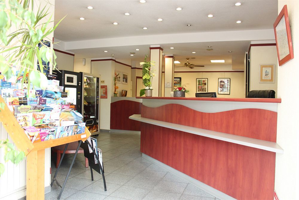Le Paris Brest Hotel Rennes Bagian luar foto